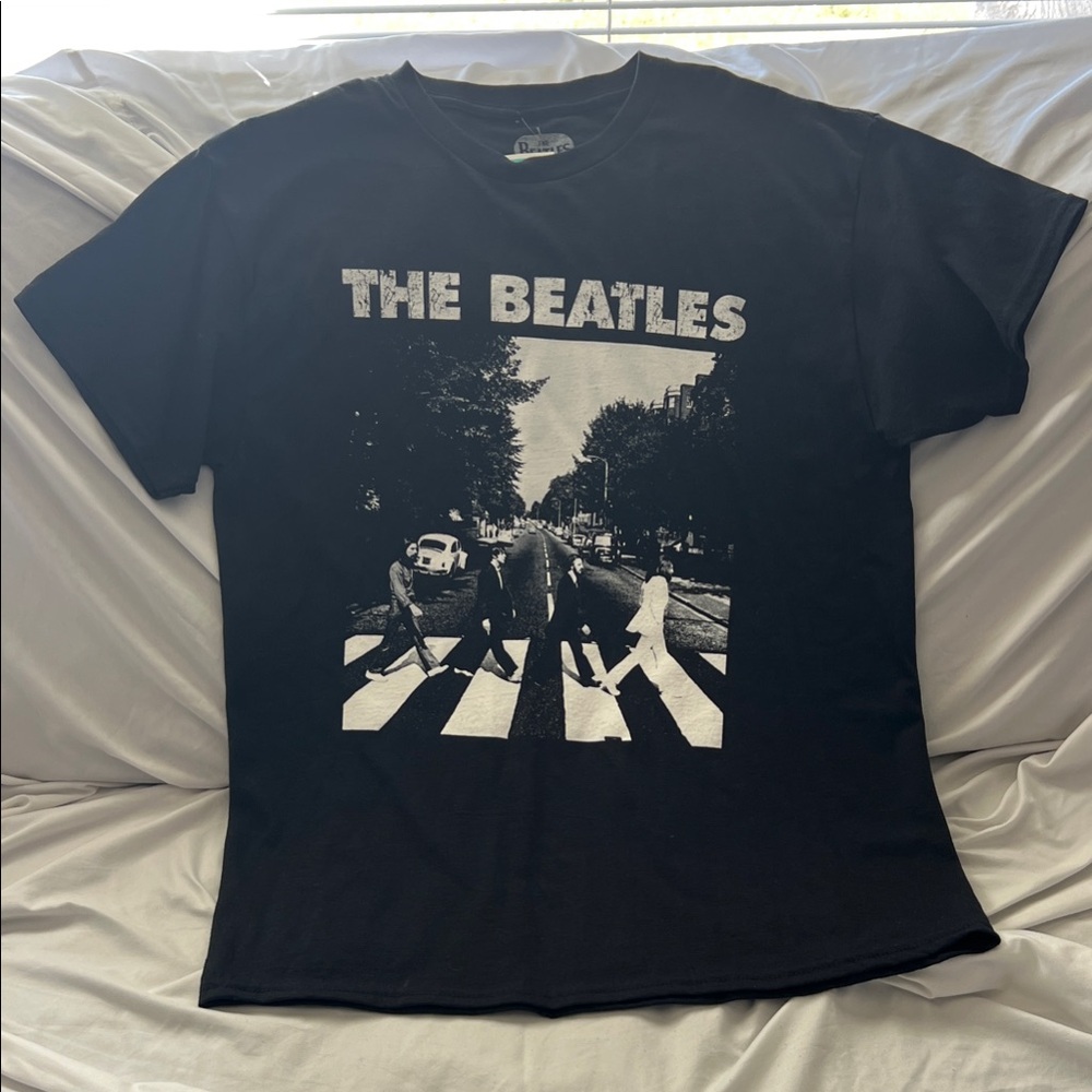 Hybrid & Company Black Beatles Graphic Tee